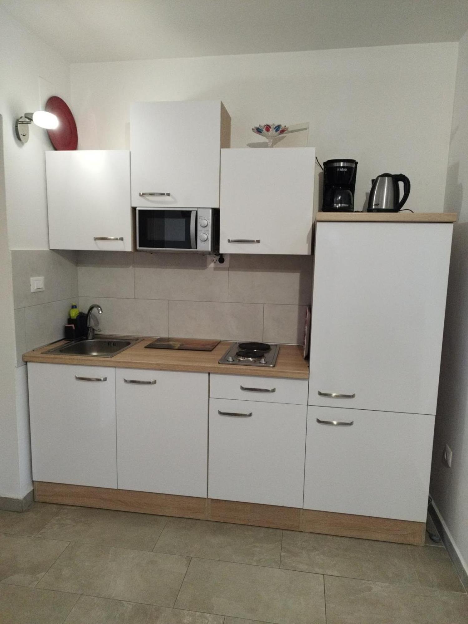 פורץ Apartmani Memic 100 M Do Plaze, Apartments Memic Only 100M From Beach מראה חיצוני תמונה