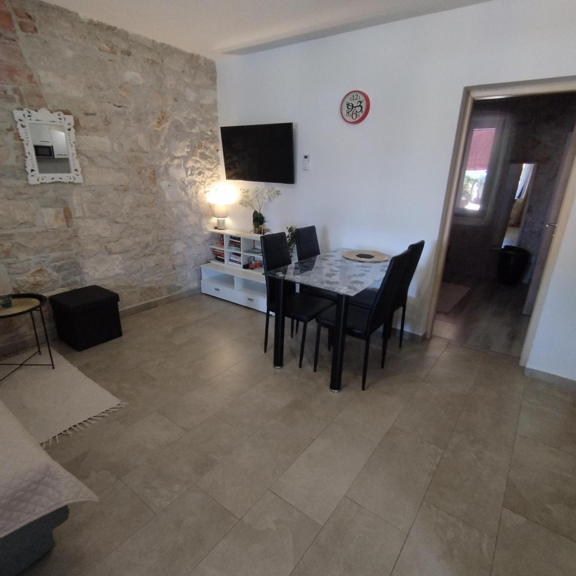 פורץ Apartmani Memic 100 M Do Plaze, Apartments Memic Only 100M From Beach מראה חיצוני תמונה